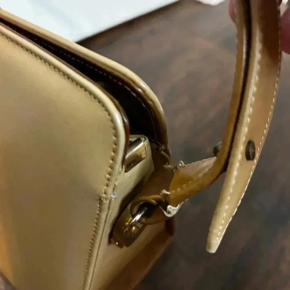 Andrew Geller Vintage Designer Camel Ombré Loop Clasp Pullman Style Handbag - Picture 6 of 14